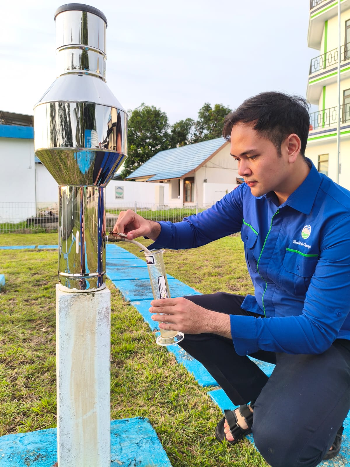 Penakar Hujan Obs